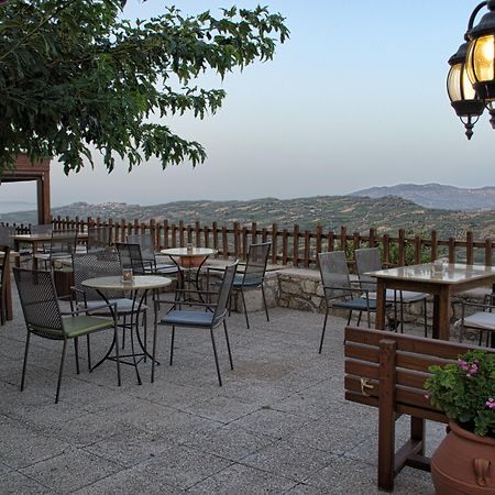 Earino Apartment Kato Asites Bagian luar foto