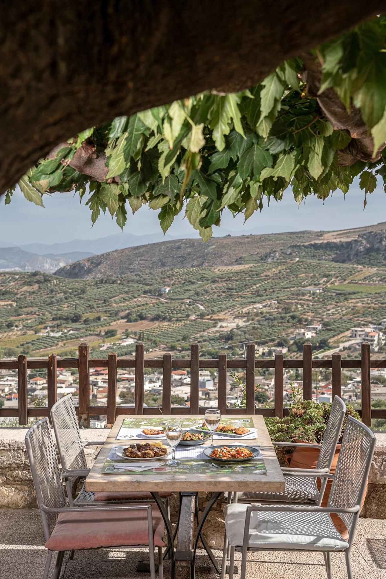 Earino Apartment Kato Asites Bagian luar foto