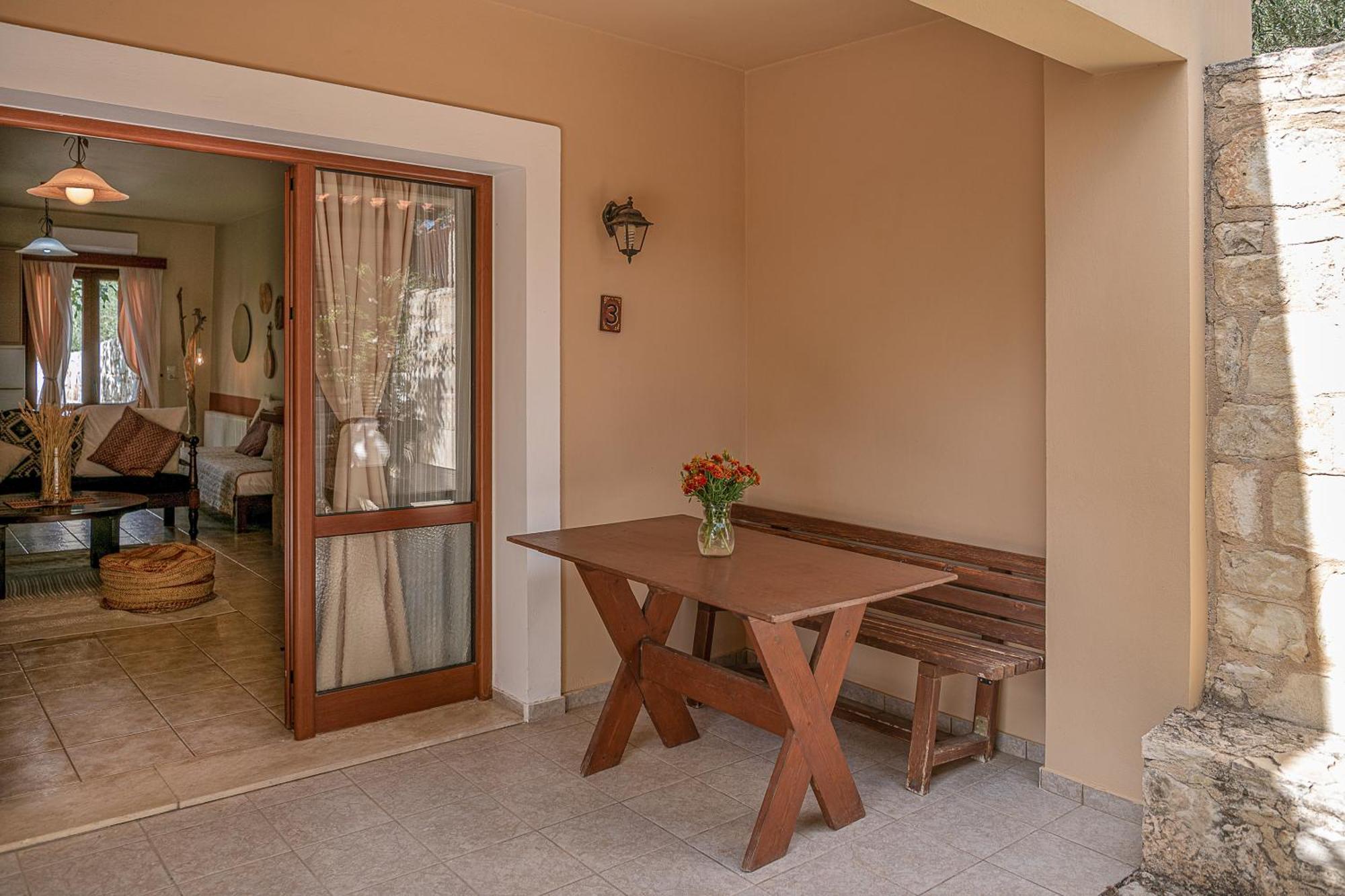 Earino Apartment Kato Asites Bagian luar foto