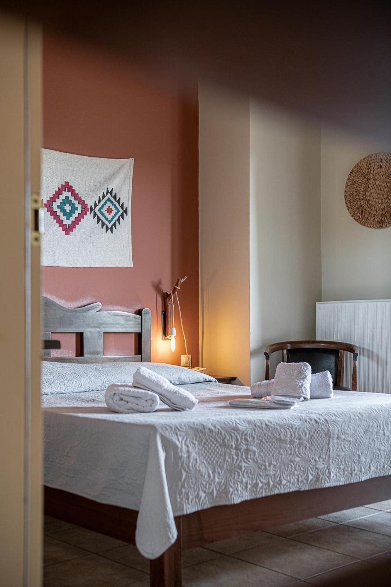 Earino Apartment Kato Asites Bagian luar foto